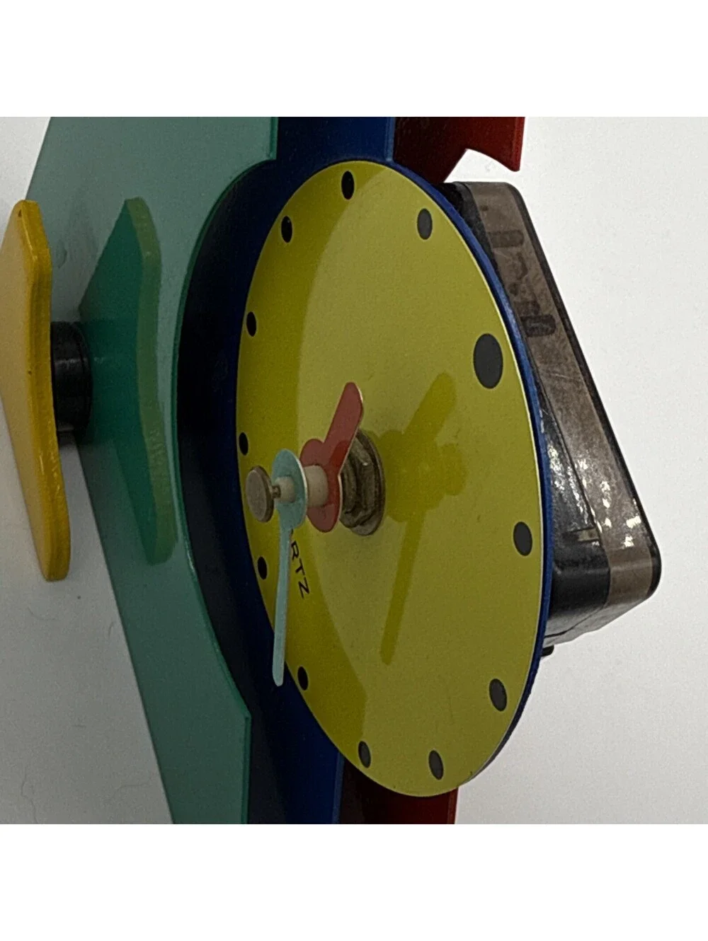 1980s Multicolor Stacked Desk or Mantel Clock does not work check description